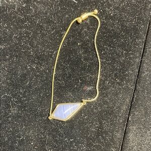 Blueish Kite Shape Setting Gold Tone Chain Bracelet